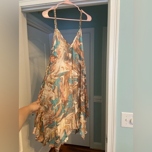 ELLA Moss Silk Hanker-chief Style Dress - Picture 1 of 6
